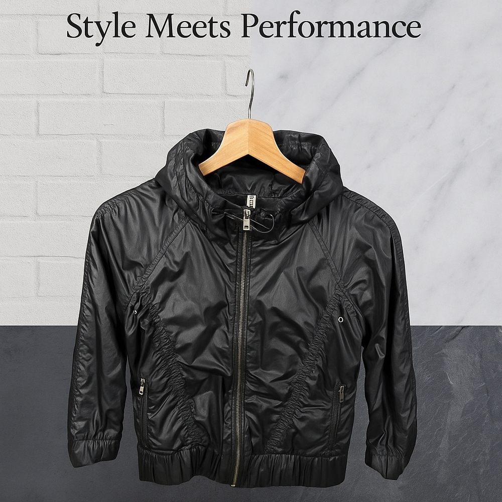 🖤 Lorna Jane Black Zip-Up Active Jacket – Lightweight & Stylish